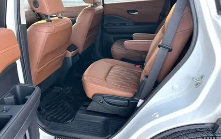 Nissan Pathfinder, 2024 год, 5 фотография