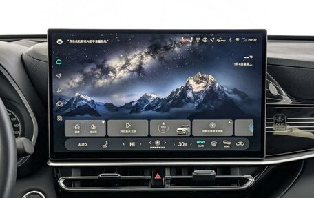 Toyota Highlander, 2025 год, 7 300 000 рублей, 11 фотография