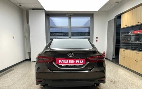 Toyota Camry, 2019 год, 3 370 000 рублей, 7 фотография