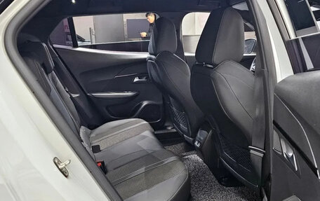 Peugeot 2008 II, 2021 год, 1 665 770 рублей, 9 фотография