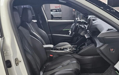 Peugeot 2008 II, 2021 год, 1 665 770 рублей, 6 фотография