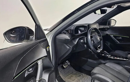 Peugeot 2008 II, 2021 год, 1 665 770 рублей, 5 фотография