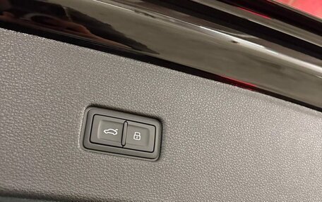 Audi Q8 I, 2025 год, 13 900 000 рублей, 15 фотография