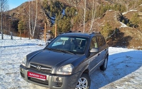 Hyundai Tucson III, 2008 год, 1 070 000 рублей, 1 фотография