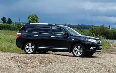 Toyota Highlander III, 2012 год, 2 300 000 рублей, 1 фотография