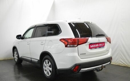 Mitsubishi Outlander III рестайлинг 3, 2018 год, 1 457 910 рублей, 7 фотография