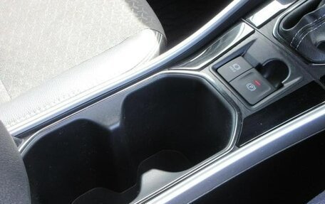 Daihatsu Rocky, 2023 год, 1 418 000 рублей, 22 фотография