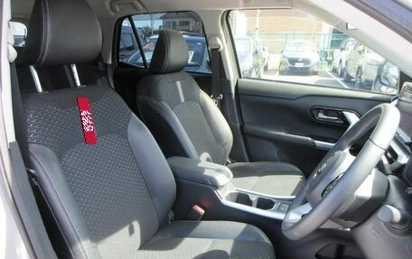 Daihatsu Rocky, 2023 год, 1 418 000 рублей, 27 фотография