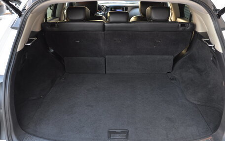 Infiniti FX II, 2011 год, 2 200 000 рублей, 26 фотография