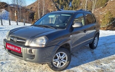 Hyundai Tucson III, 2008 год, 1 070 000 рублей, 4 фотография