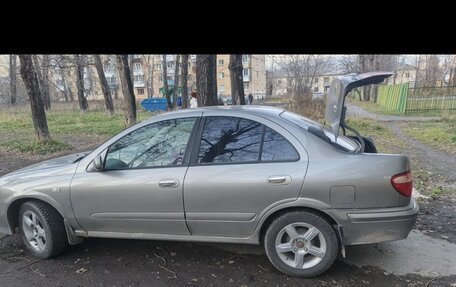 Nissan Bluebird Sylphy II, 2000 год, 300 000 рублей, 3 фотография