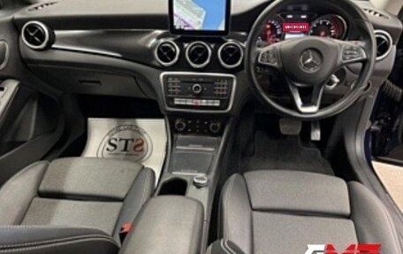 Mercedes-Benz CLA, 2017 год, 1 330 000 рублей, 3 фотография