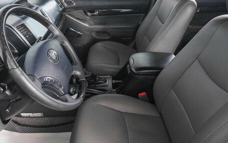 Toyota Land Cruiser Prado 120 рестайлинг, 2008 год, 2 559 000 рублей, 9 фотография