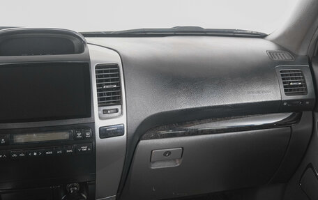 Toyota Land Cruiser Prado 120 рестайлинг, 2008 год, 2 559 000 рублей, 15 фотография