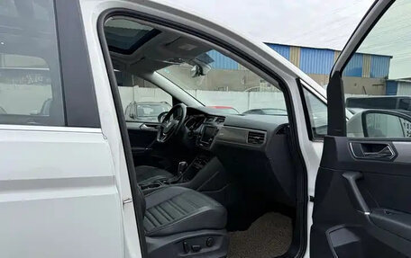 Volkswagen Touran III, 2022 год, 1 729 003 рублей, 20 фотография