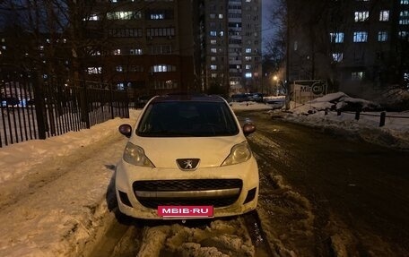 Peugeot 107 I рестайлинг, 2012 год, 400 000 рублей, 7 фотография