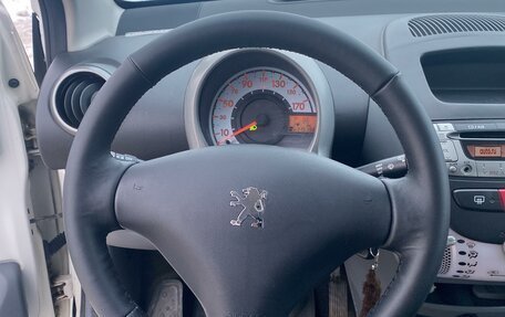 Peugeot 107 I рестайлинг, 2012 год, 400 000 рублей, 21 фотография