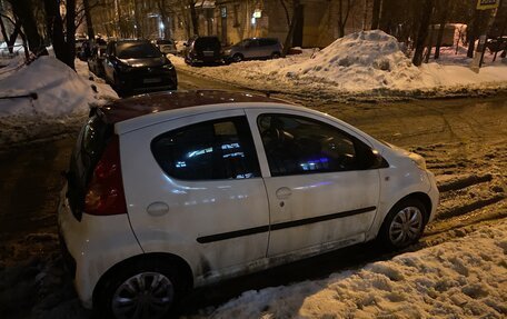 Peugeot 107 I рестайлинг, 2012 год, 400 000 рублей, 20 фотография