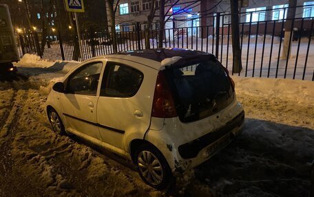 Peugeot 107 I рестайлинг, 2012 год, 400 000 рублей, 18 фотография