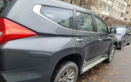 Mitsubishi Pajero Sport III рестайлинг, 2019 год, 3 100 000 рублей, 4 фотография