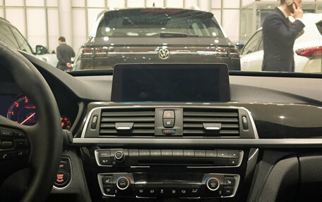 BMW 3 серия, 2016 год, 2 250 000 рублей, 18 фотография