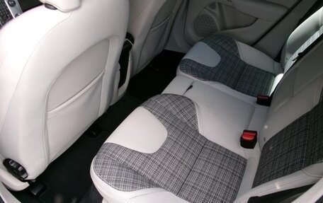 Volvo V40 II рестайлинг, 2019 год, 1 270 000 рублей, 18 фотография