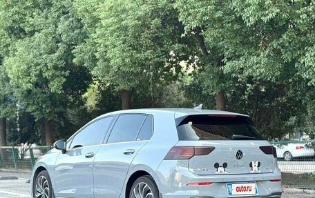 Volkswagen Golf VIII, 2021 год, 1 800 000 рублей, 3 фотография