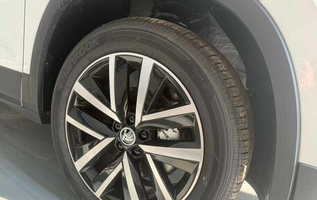 Skoda Kamiq I, 2025 год, 2 420 000 рублей, 8 фотография