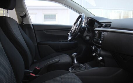 KIA Rio IV, 2017 год, 1 289 000 рублей, 12 фотография