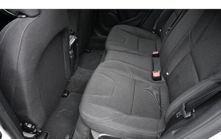 Volvo V40 II рестайлинг, 2019 год, 1 190 000 рублей, 21 фотография