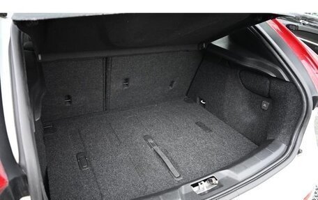 Volvo V40 II рестайлинг, 2019 год, 1 190 000 рублей, 27 фотография