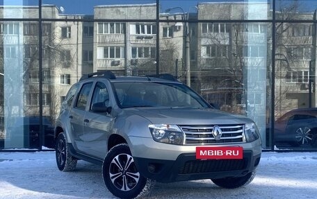 Renault Duster I рестайлинг, 2014 год, 907 000 рублей, 3 фотография
