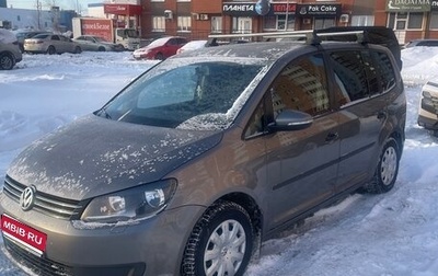 Volkswagen Touran III, 2011 год, 1 190 000 рублей, 1 фотография