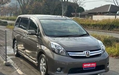 Toyota ISis I, 2013 год, 994 000 рублей, 1 фотография