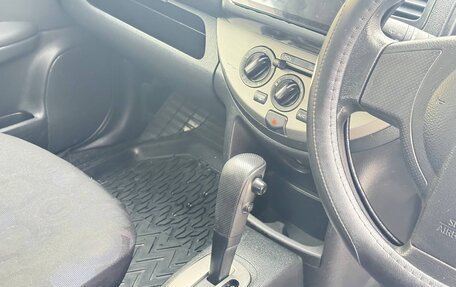 Nissan Note II рестайлинг, 2005 год, 465 000 рублей, 25 фотография