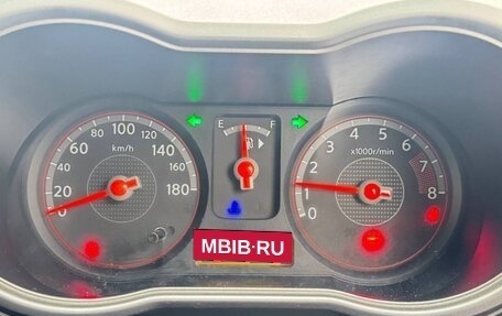 Nissan Note II рестайлинг, 2005 год, 465 000 рублей, 23 фотография