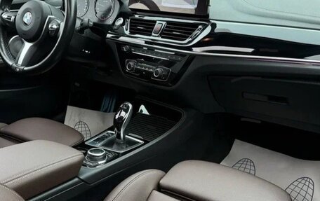 BMW 1 серия, 2023 год, 1 980 000 рублей, 4 фотография