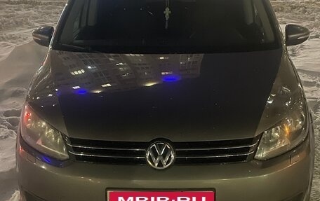 Volkswagen Touran III, 2011 год, 1 190 000 рублей, 2 фотография