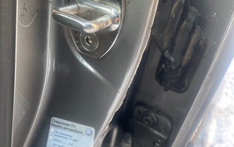 Volkswagen Touran III, 2011 год, 1 190 000 рублей, 8 фотография