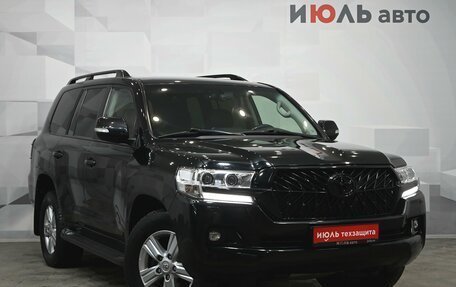 Toyota Land Cruiser 200, 2016 год, 5 310 000 рублей, 3 фотография