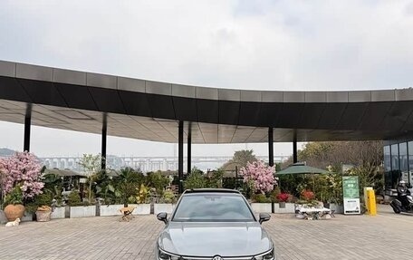 Volkswagen Golf VIII, 2022 год, 1 950 000 рублей, 2 фотография