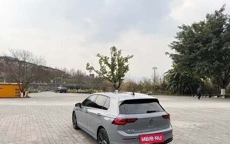 Volkswagen Golf VIII, 2022 год, 1 950 000 рублей, 5 фотография