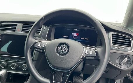 Volkswagen Golf VII, 2019 год, 1 170 000 рублей, 10 фотография