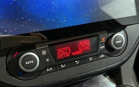 Ford C-MAX I рестайлинг, 2008 год, 590 000 рублей, 19 фотография