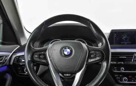 BMW 5 серия, 2018 год, 3 250 000 рублей, 29 фотография