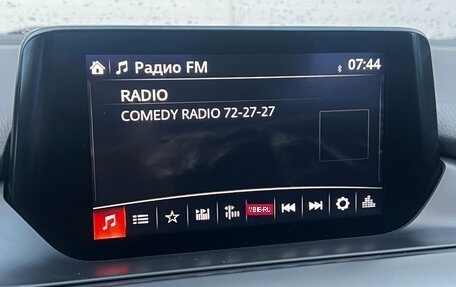 Mazda 6, 2018 год, 1 980 000 рублей, 19 фотография