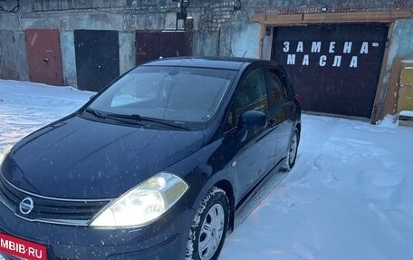 Nissan Tiida, 2011 год, 650 000 рублей, 2 фотография