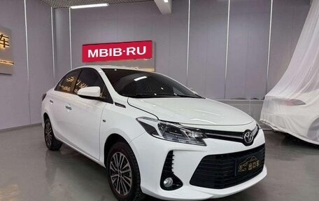 Toyota Vios III, 2022 год, 990 000 рублей, 3 фотография