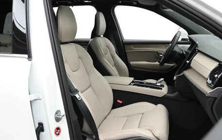 Volvo XC90 II рестайлинг, 2025 год, 7 500 000 рублей, 9 фотография