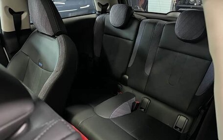 MINI Hatch, 2025 год, 3 300 000 рублей, 13 фотография